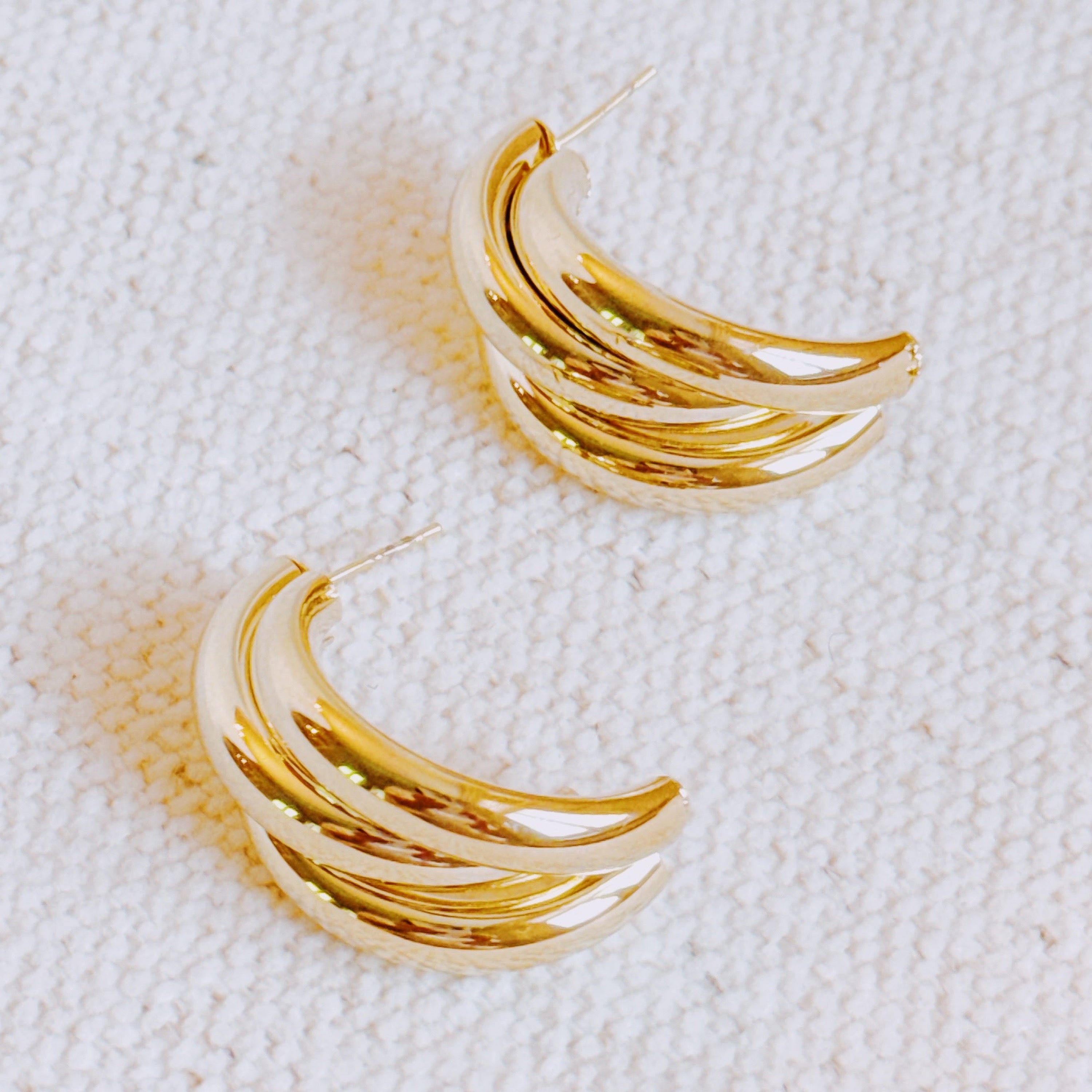 Interlock Bold Loop Earrings-0